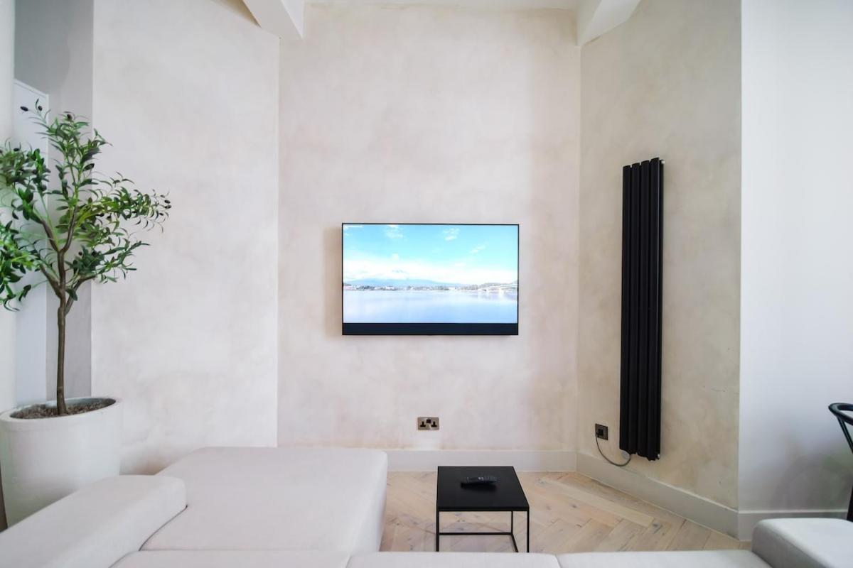 Japandi By The Heim Residences Apartment